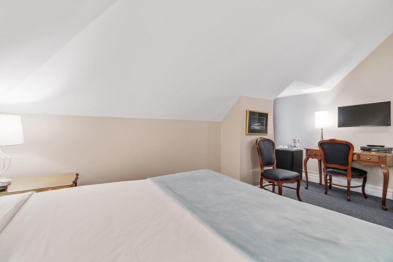 Manoir De La Tour Hotel ควิเบกซิตี้ ภายนอก รูปภาพ